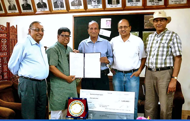 Dr. K.B. Nigam, Mr. Brajesh Joshi, N.S. Sipani, Dr. K.V. Prabhu and Dr. A.K. Singh at IARI